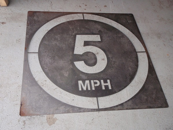 5mph speed restriction stencil