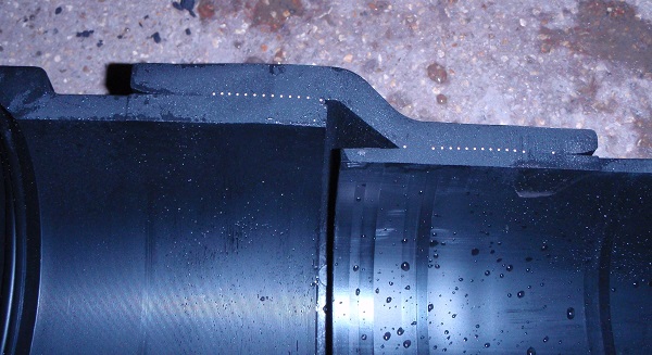 nupi smartflex pipe split in two close up of welded joint